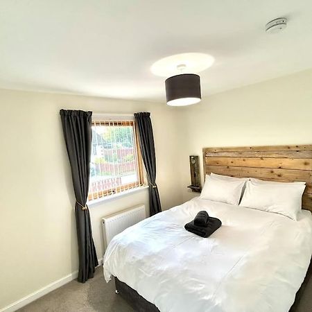Cosy At Camden, Entire Bungalow Evanton Екстер'єр фото